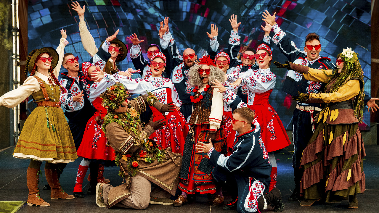 Фестиваль День рождения Бабы Яги в Сочи Парке